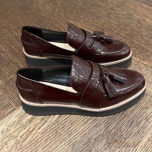 Zara woman burgundy creeper loafers size 37